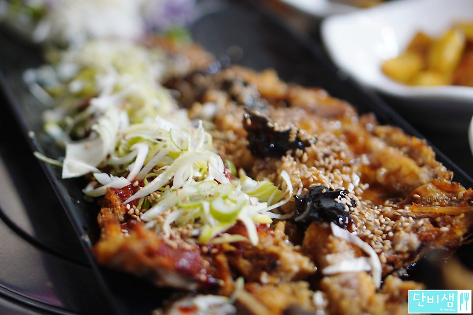 거꾸로된집 황태구이 사진 1