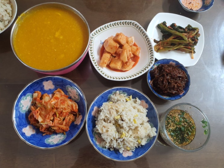  우리집 시골 건강 채소밥 한상 짜란~~^^