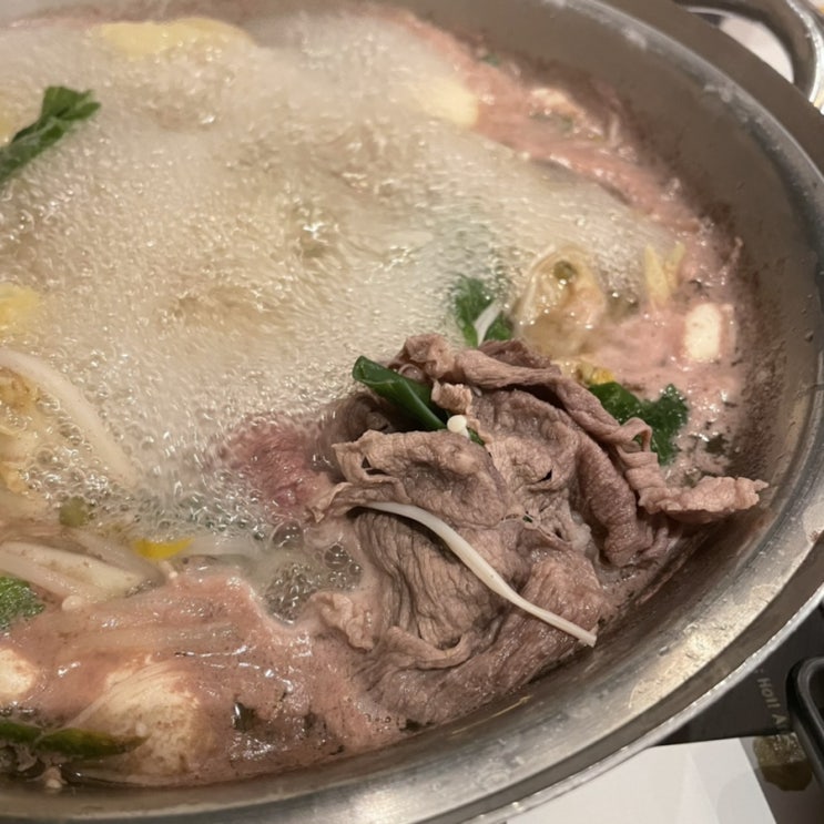  948키친 용산아이파크몰점에서 샤브샤브 무한리필 + 샐러드 바