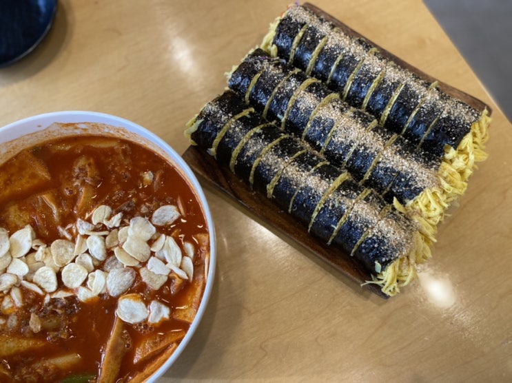  강남역혼밥 저탄고지 키토김밥으로 유명한 강남보슬보슬
