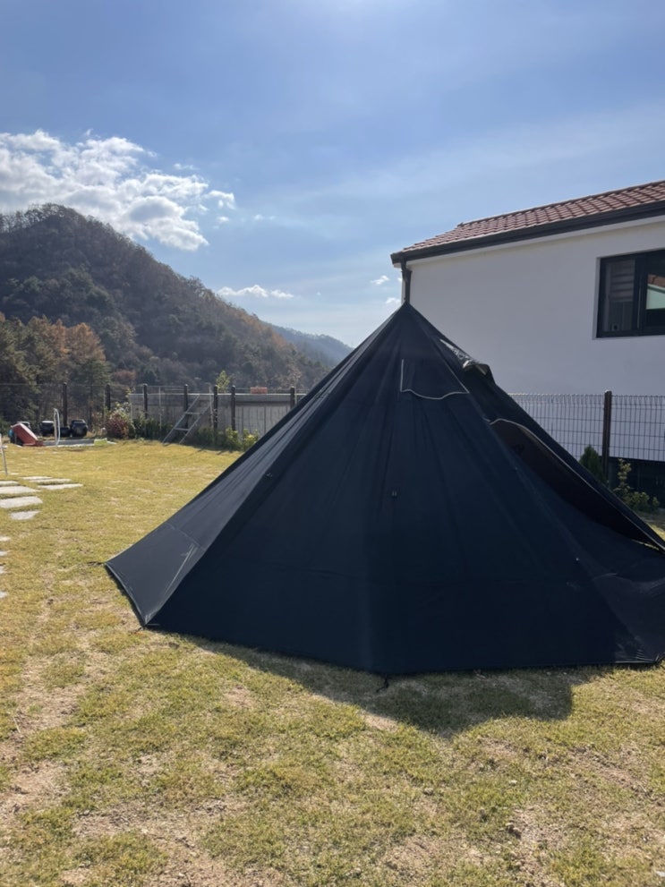  동계캠핑 화목난로 설치 가능한 가성비 티피텐트 아스타기어 마운틴 하우스10 astagear mountain house10