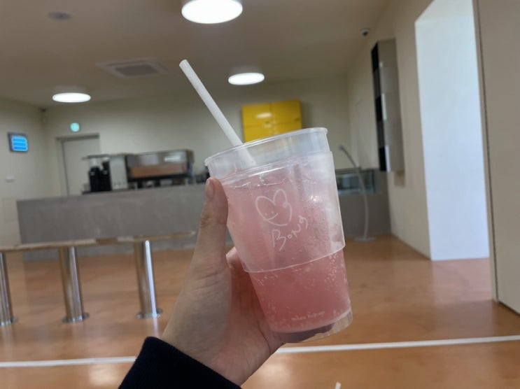  주말에 서울근교 영종도나들이 애견카페 bon9 출동