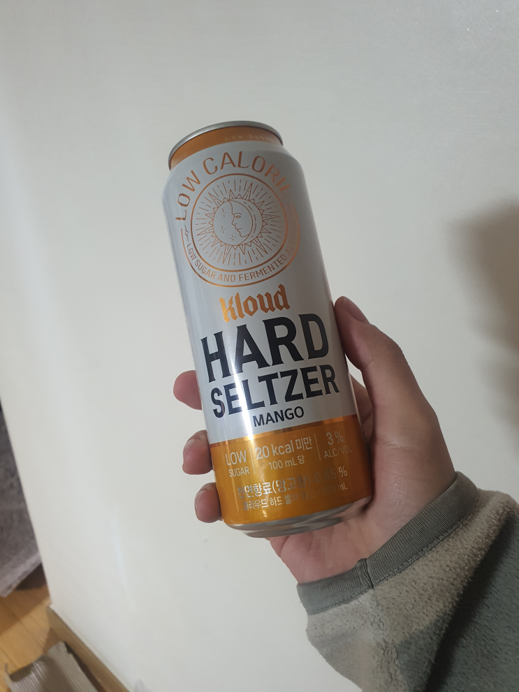 클라우드 신상 망고맛 저칼로리 맥주 - Hard Seltzer mango Kloud