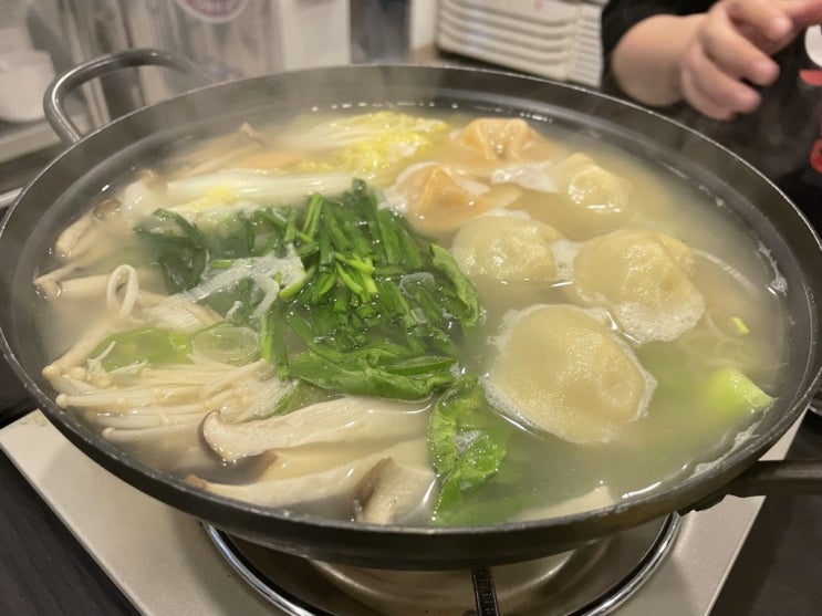  삼성동맛집추천 - 요즘같이 추운날에 뜨끈한 만두전골 추천합니다
