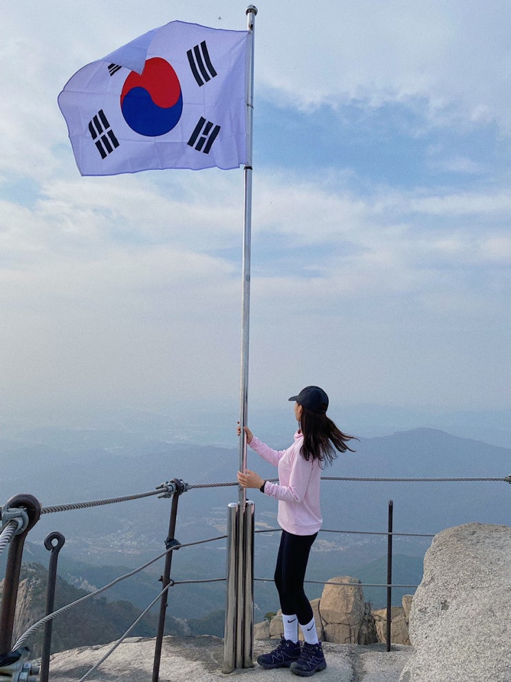  [21년 11월] #1 직장인 일상-뜻밖의 휴가/북한산 백운대 가을등산/우이동카페거리 카페멘디/카페릴렉스