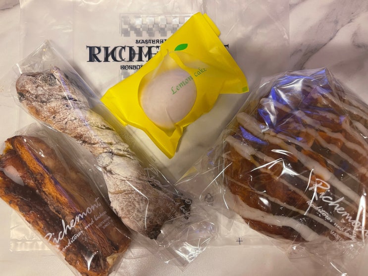 서울유명빵맛집 리치몬드 과자점 성산본점 레몬케이크와 빵쇼핑