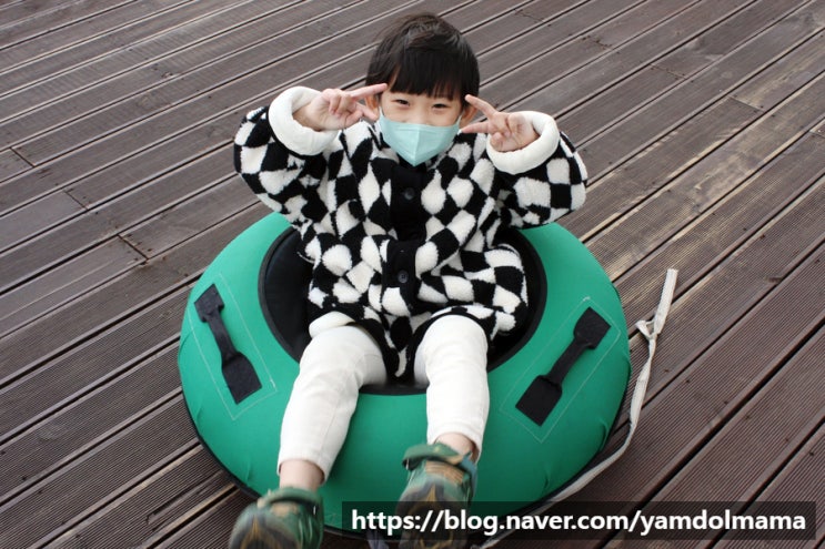  청주 가볼만한 곳 한국잠사박물관 플레이팜 다녀왔어요.