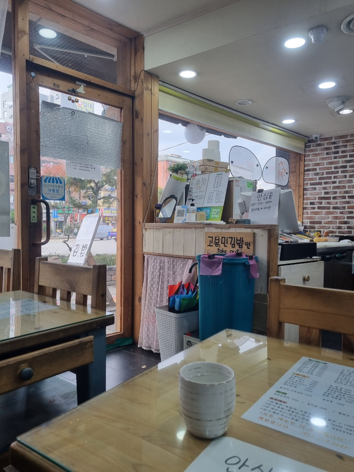  모란역 분식 고봉민김밥 간단히 포장, 혼밥하기에 좋아요! (위치,메뉴,내부사진)