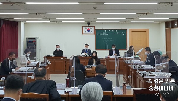 [충청미디어] 충북도의회 행정문화위원회, 2021년도 행정사무감사 돌입