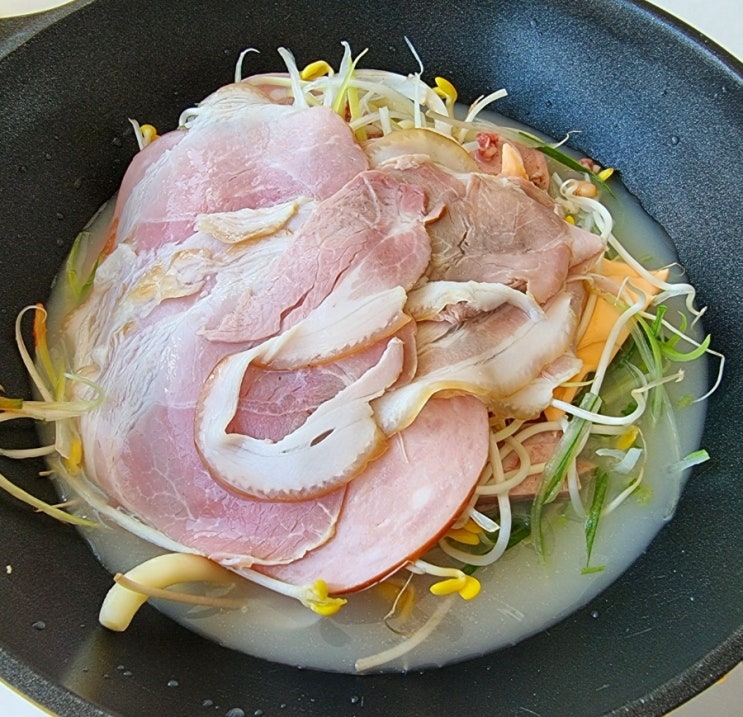  박가부대찌개로 해장하기