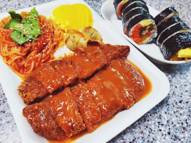  오늘 뭐 먹지? 동네 식당에서 가성비 좋은 돈까스 정식 미아역 동네 분식
