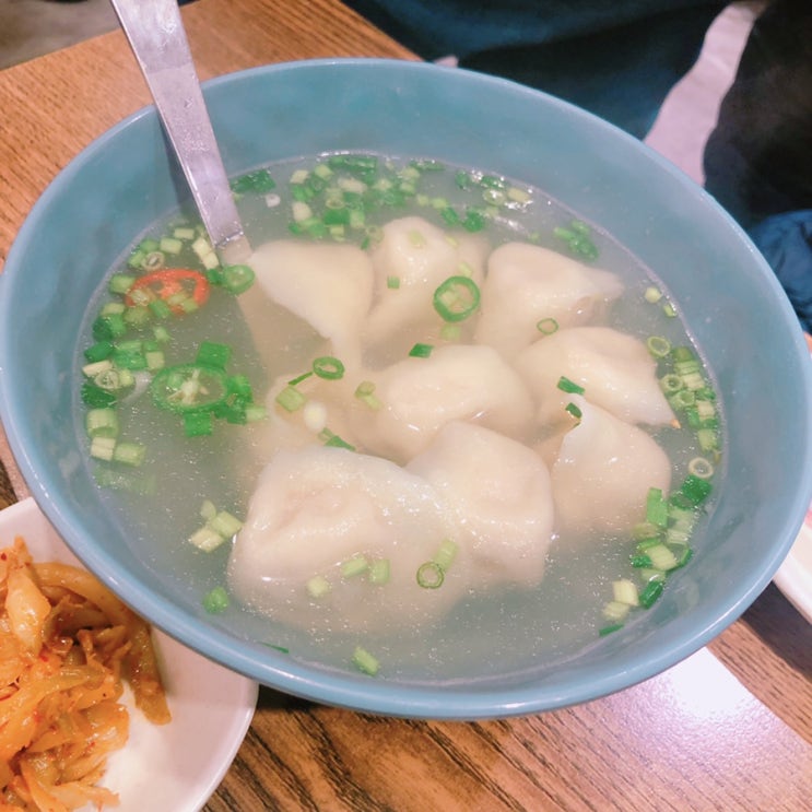  망원동 맛집 만두란 - 샤오롱바오와 따끈한 훈툰탕!