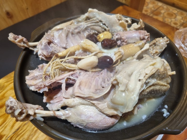  영주 가마솥삼계탕 / 누룽지오리백숙으로 몸보신했어요
