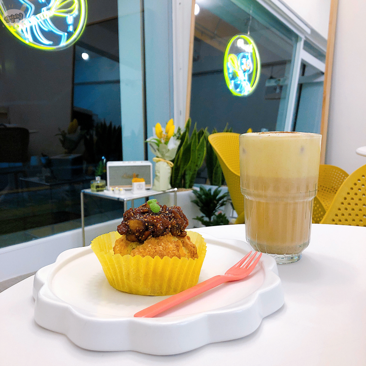  상봉역카페 중랑구 <CAFE 꽥 quack> 이렇게 귀여울수가..