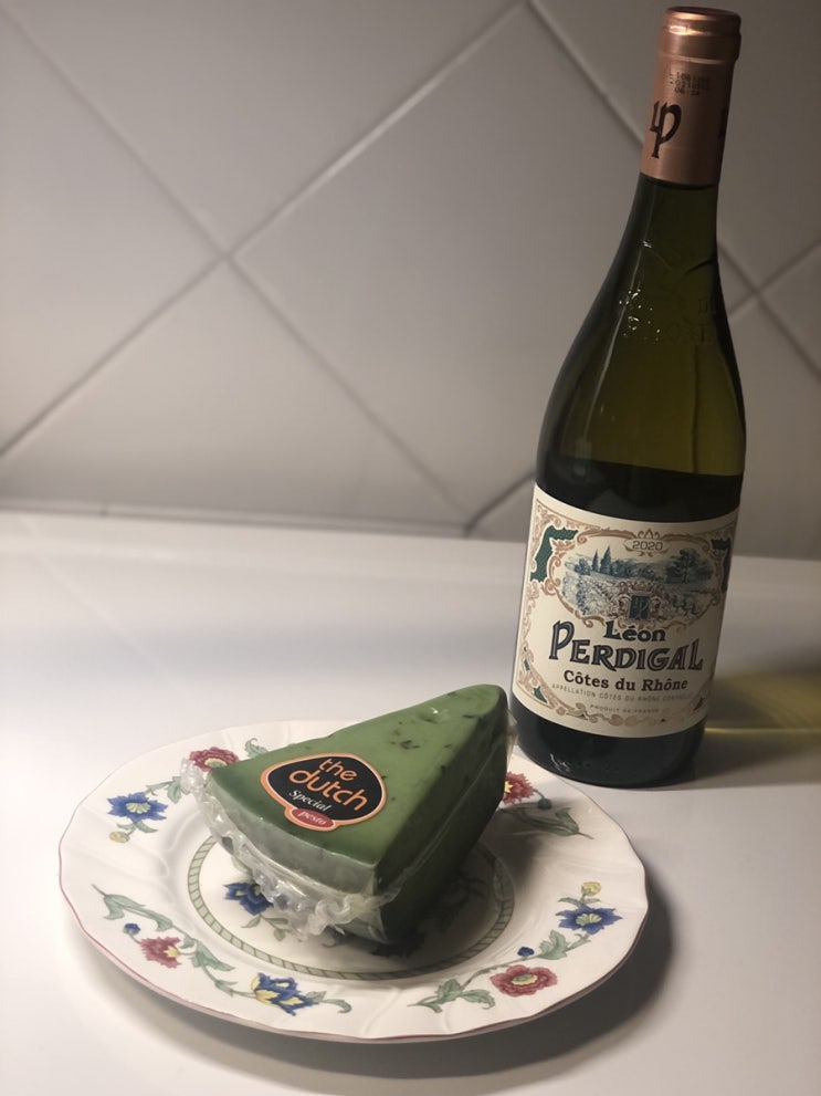  레옹 페르디갈 꼬뜨 드 론 블랑 산미 낮은 화이트 와인 leon perdigal wine 포도 품종 라스토 페어링 bourboulenc 부르블랭
