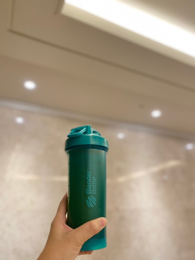Blender Bottle Classic with Loop Emerald Green 28 oz (828 ml)