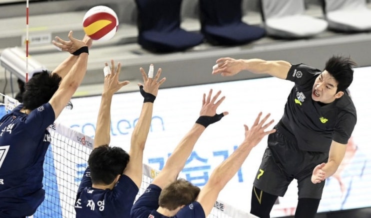 KOVO 프로배구 남자배구 13일 삼성화재 현대캐피탈 KOVO 프로배구 남자배구 13일 삼성화재 현대캐피탈