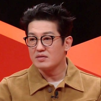 허성태 대기업 러시아 와이프 자녀 오징어게임