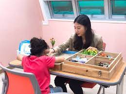  지적학습장애 틱장애 원인유전자 증상특징 예후경과 아동발달장애 의사소통 간호중재