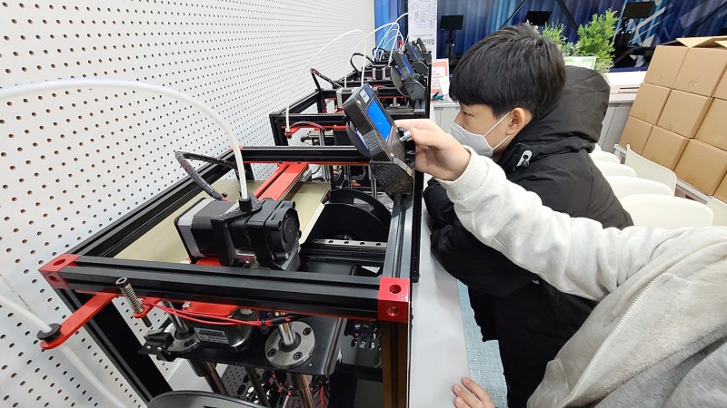 '3d프린터 조립이 곧 공부다' 4차산업혁명 핵심분야 3d프린터 공방 아카데미 3d프린팅교육