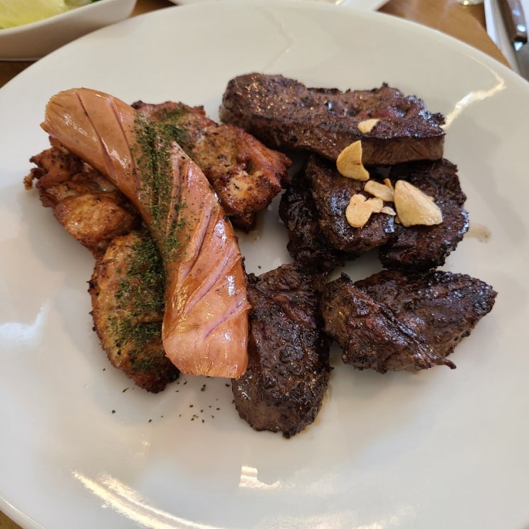  그릴 더 마티노(스테이크 무한리필!)