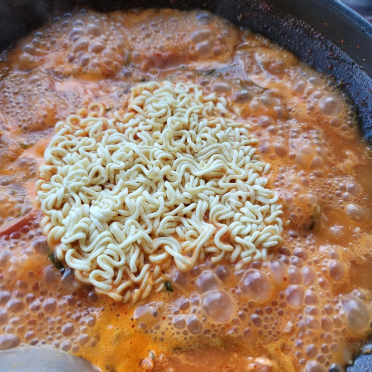  서산 대산 맛집 - 부대찌개 맛있는 오늘도 난 대포한잔!