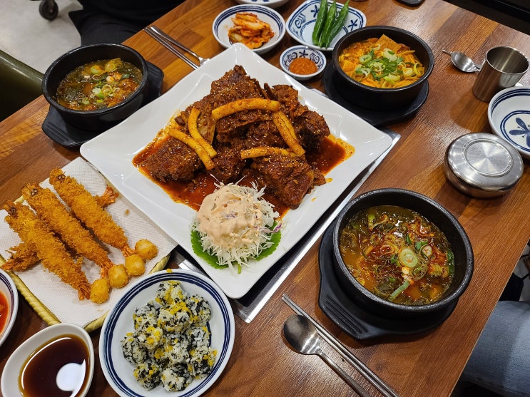 송파 문정동 맛집, 직화구이 뼈찜이 맛났던 밥집 행복한 순정 감자탕