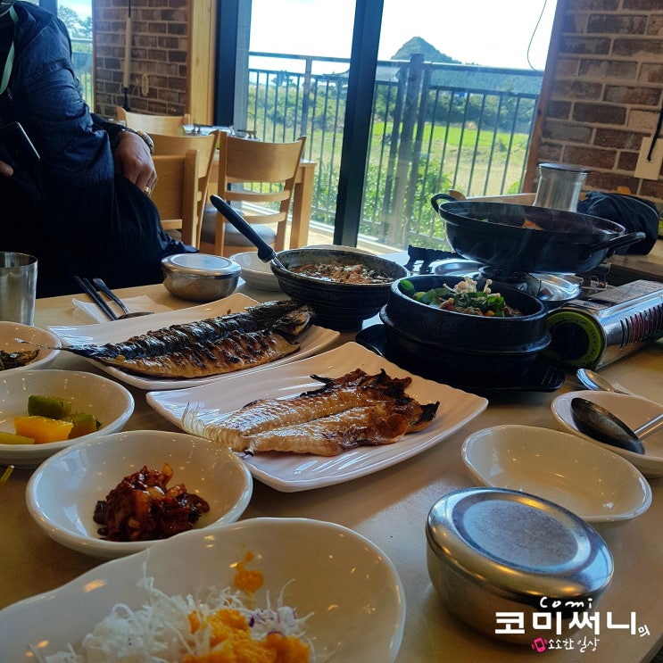 제주 서귀포 산방산 맛집 신옛촌 산방산점 갈치조림 2인 신옛촌 본점 세트 메뉴 : 제주여행 5일차 점심 메뉴