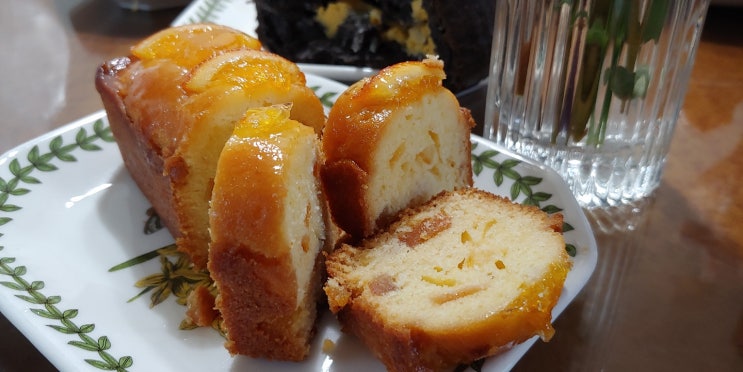  한빛탑 근처 주차 좋은 성심당 DDC점