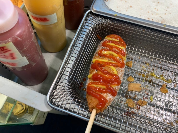  부산 부전시장 먹거리, 핫도그/두부과자/도너츠/고르케 판매하는 유미가 :)