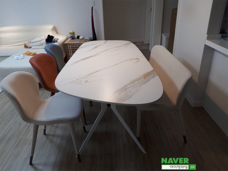 아이젠하임의 비정형 포세린식탁 배송후기! 아이젠하임의 비정형 포세린식탁 배송후기!