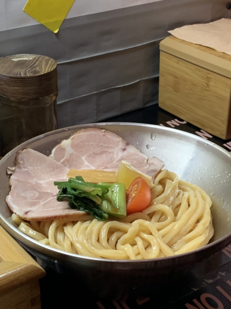  전포 독특한 라멘집, 가솔린앤로지스 2호점