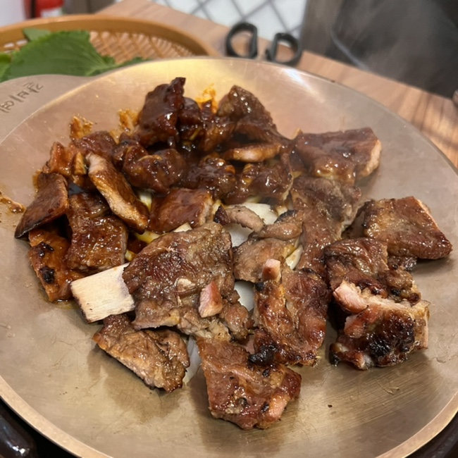 광주 서구 동천동맛집 갈비예가 : 넓고 예뻤던 매장 인테리어 맛있는 매운 숯불돼지갈비 차돌된장찌개