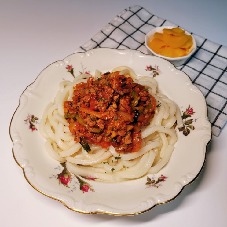 백종원 중화제육면 잡채용 돼지고기 넣은 비빔우동 면요리 백종원 중화제육면 잡채용 돼지고기 넣은 비빔우동 면요리