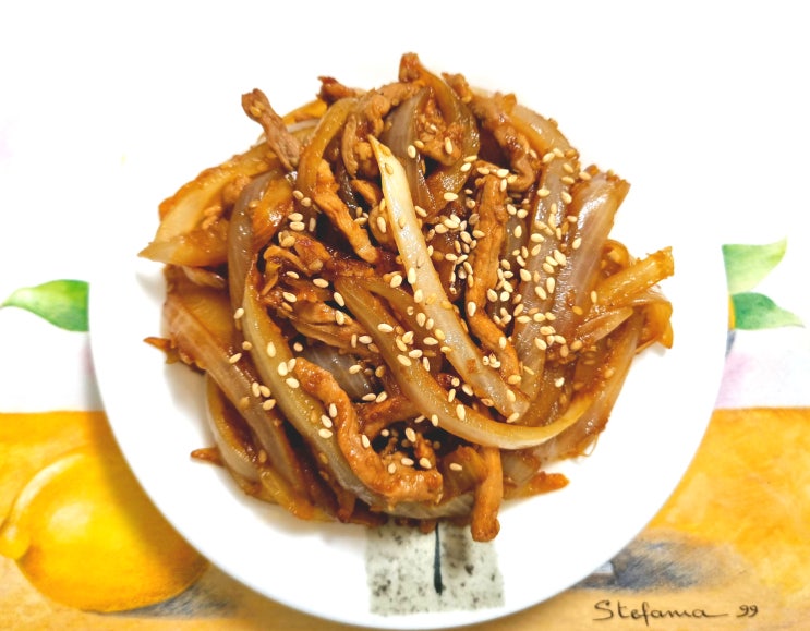  간단한 밑반찬 만들기~ 맛있는 양파요리 양파볶음!