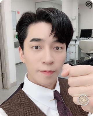신성록 나이 키 mbti 인스타 닥터로이어 카리스마대박