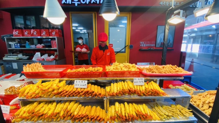  강원도 중앙시장 먹거리 속초 새우 아저씨