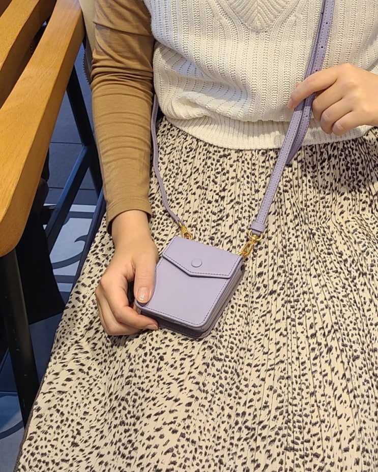 갤럭시 지플립3 한 달 사용기 :: 삼성페이 위치, 발열, 기능 꿀팁 등 갤럭시 지플립3 한 달 사용기 :: 삼성페이 위치, 발열, 기능 꿀팁 등