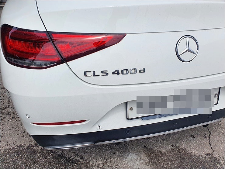 경기 남양주 오남읍 / 트렁크,범퍼 판금도색 / 벤츠 CLS 400D