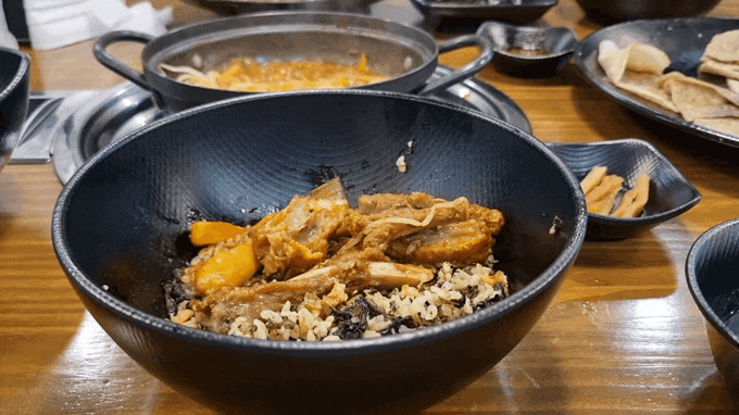 동탄반송동맛집 매운 등갈비가 유명한  팔덕식당