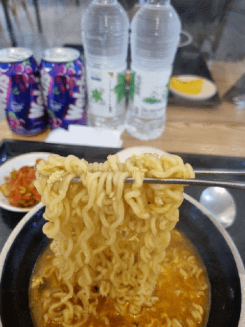  라면~ 문경휴게소 휴라면