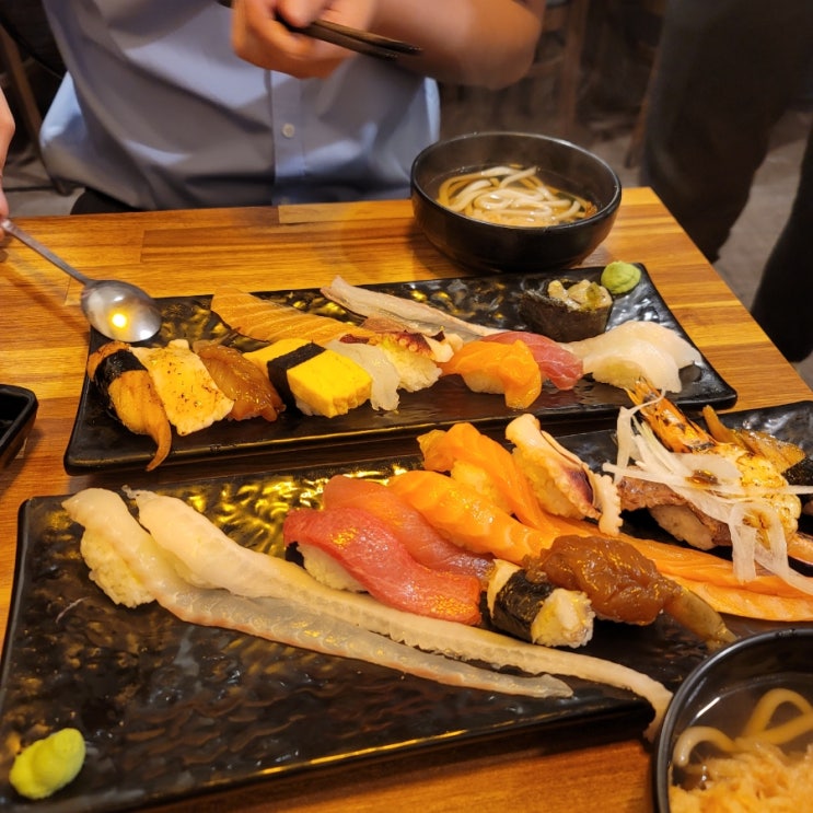  대체불가 나만 알고싶은 강동구청역 스시 맛집 근초밥 (feat. 혼밥가능)