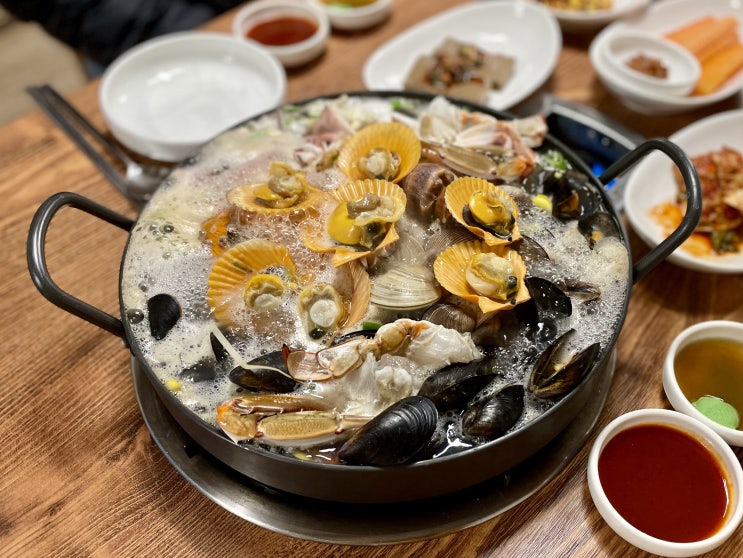 창원 반송시장 맛집 돼지조개 해물탕 포장 가능해요 창원 반송시장 맛집 돼지조개 해물탕 포장 가능해요