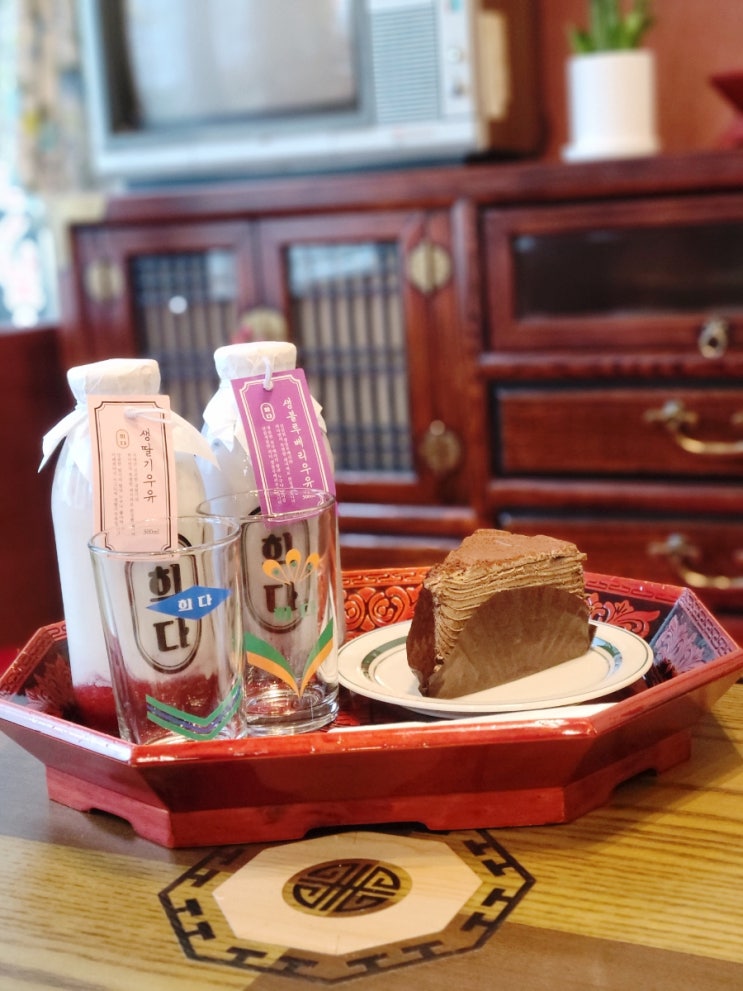  레트로한 분위기 파주 야당 카페_ 카페희다 파주 야당점