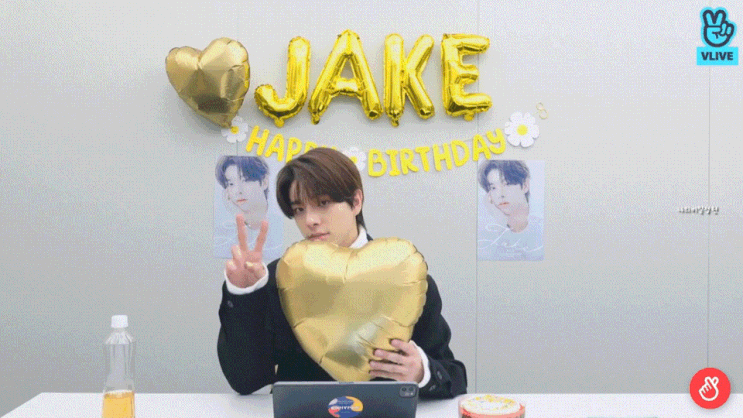  엔하이픈 V라이브 211115 - JAKE's BIRTHDAY