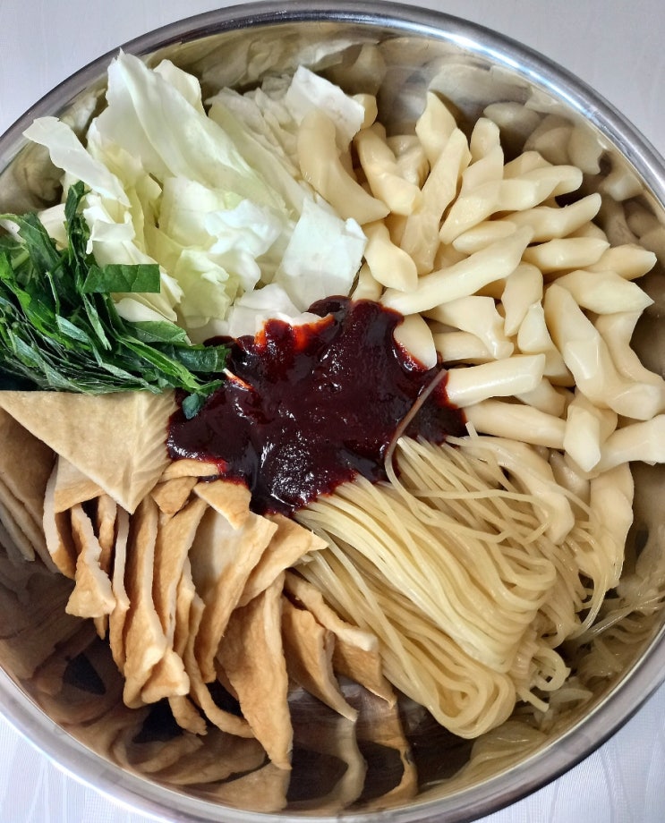 즉석떡볶이 택배로 우리집이 분식집 구리떡볶이 칠떡 밀키트