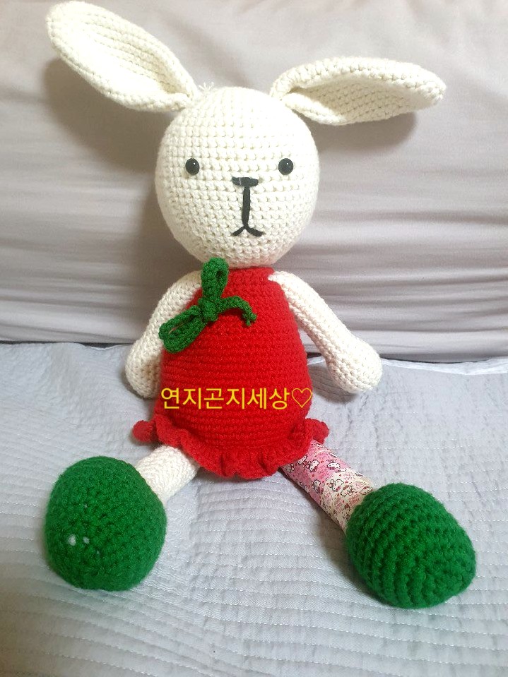  제 일상은 꼼지락거리는거예요 