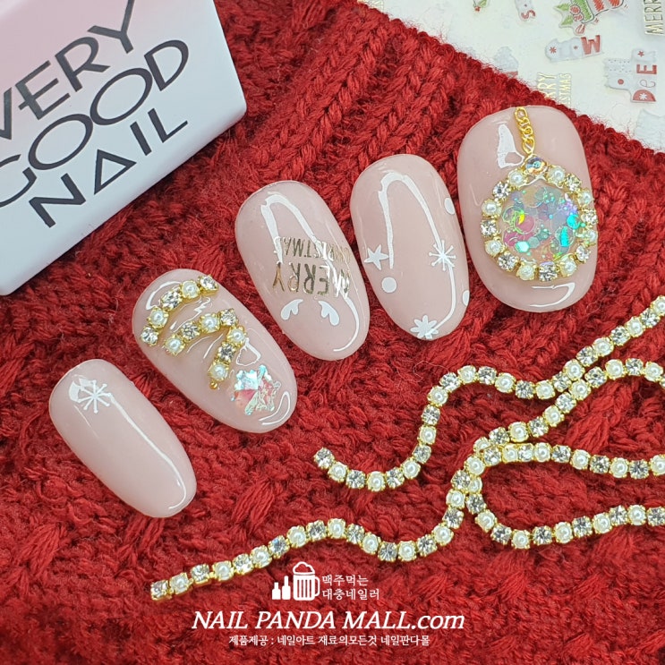  안양범계네일재료 네일판다몰 파셋스티커로 크리스마스네일(오너먼트 네일,베리굿네일S7)