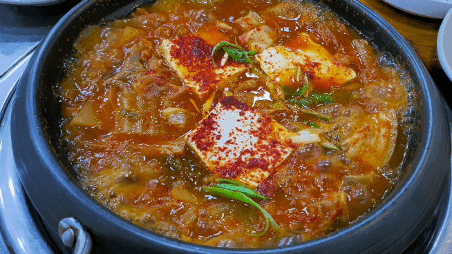 화성 송산면에서 먹은 맛있는 행복밥상  김치찌개