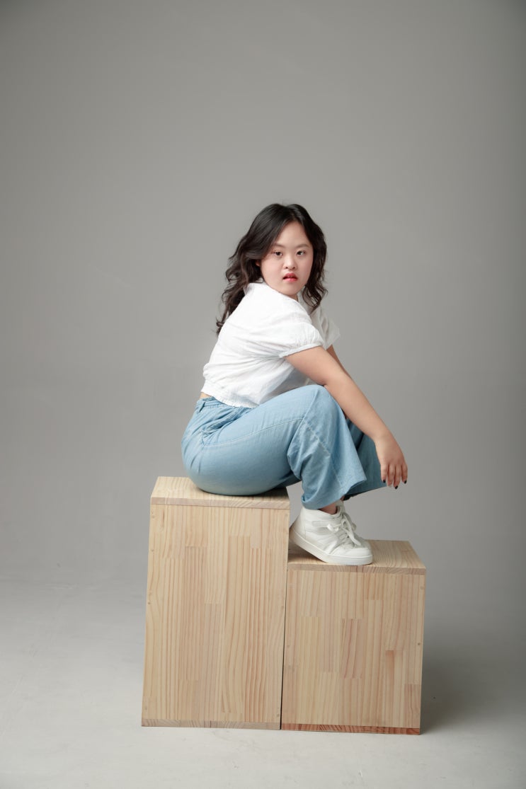  시드니 다운증후군 모델 예나 - 프로필 사진~~~
